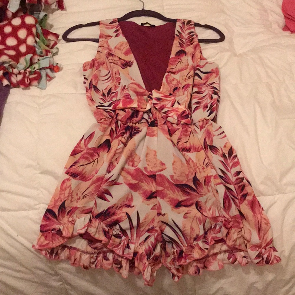 Floral romper size small